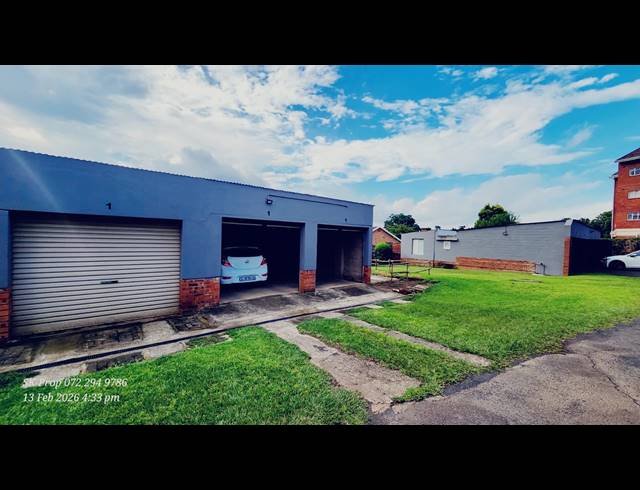 3 BEDROOM APARTMENT FOR SALE IN PELHAM
